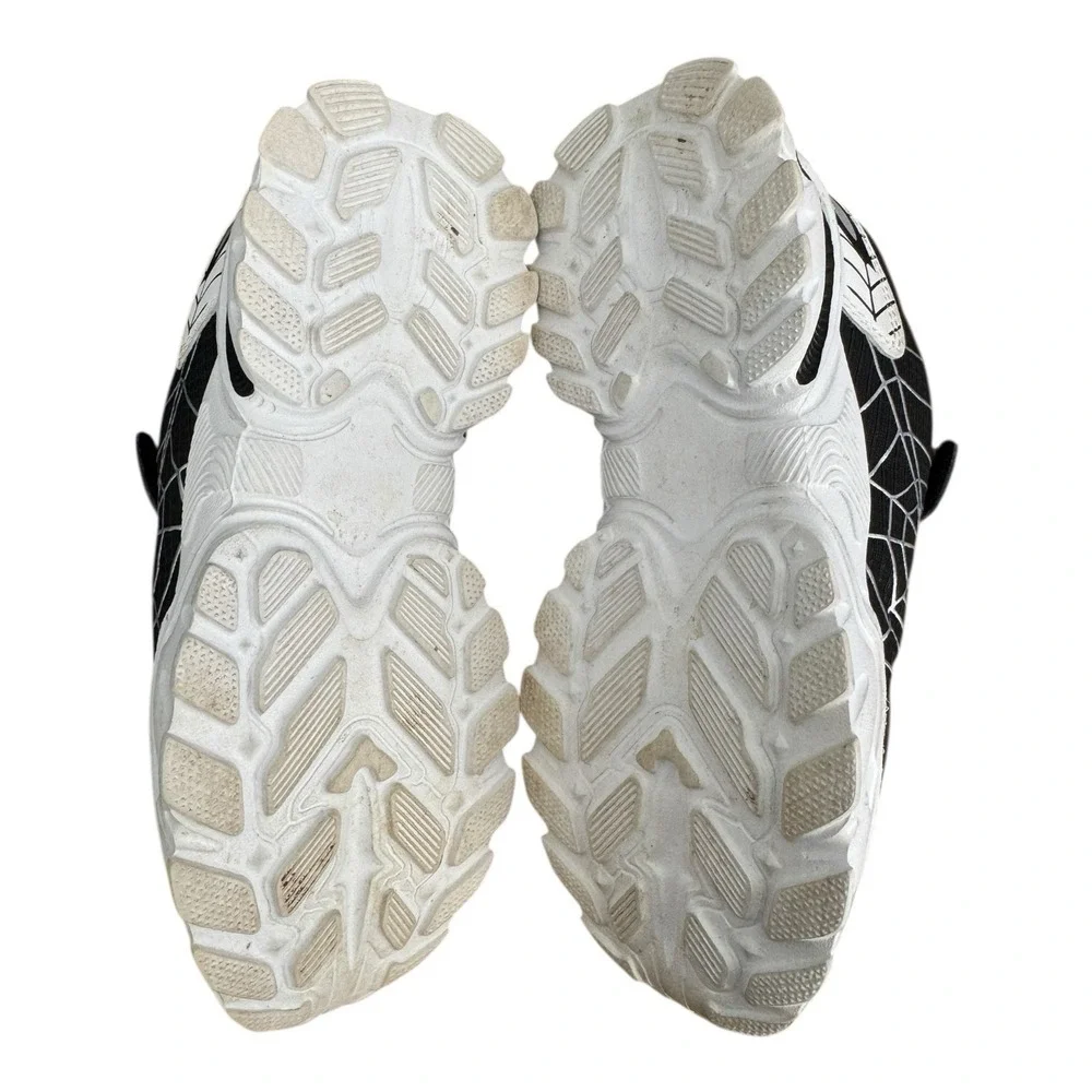 Spider Web Sneakers Kids Black White Size 34 / US Size 2.5